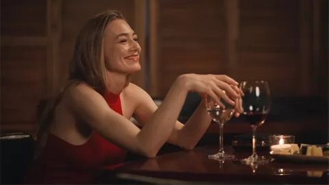 Оксана Акиньшина сыграла алкоголичку РІ трейлере сериала Неверные