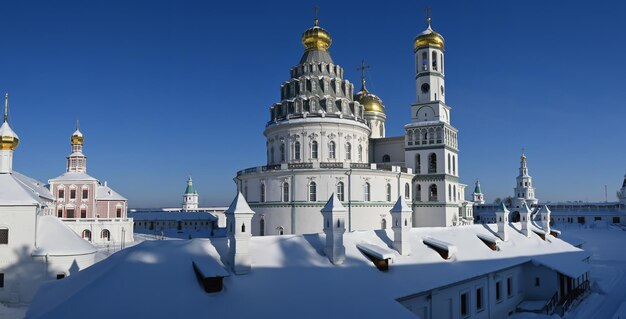Как купить машину с пробегом без риска и переплат