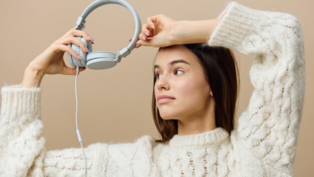 Nado brat JBL Link Music kak luchshiy muzykalnyy aktsessuar